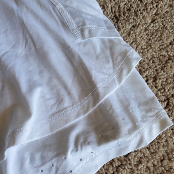 Athleta Laser Cut Skort Size Small - Picture 6 of 8